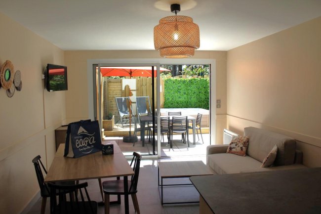 intérieur maisonnette pour 6 à 8 pers