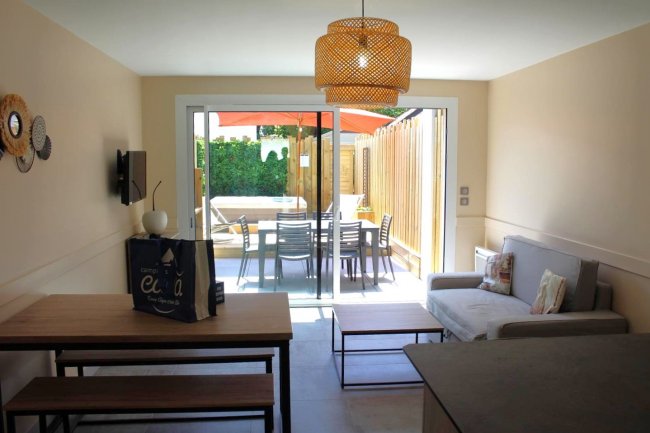 intérieur maisonnette pour 4 à 6 pers